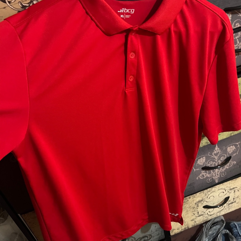 Bucees Red mens XL polos. 5 polos for $40